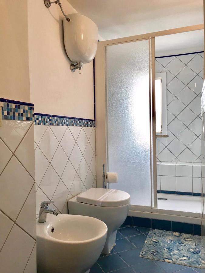 Ponza Holiday Homes - Porto Екстериор снимка